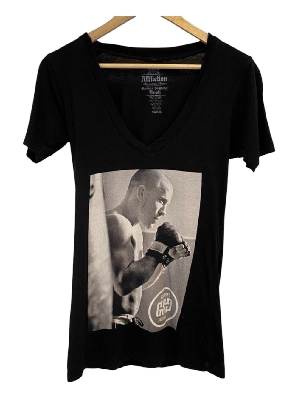Affliction Georges St-Pierre graphic t-shirt Vneck very soft material smal